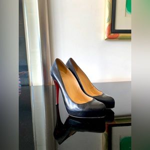Christian Louboutin Black Heels 38.5